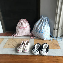 Charger l'image dans la galerie, Sacs à dos à cordons, tissus renards (bleu ou rose)