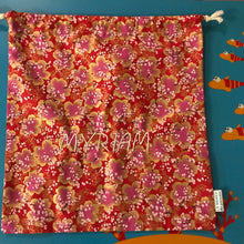 Charger l'image dans la galerie, Pochon Myriam en tissu japonais rouge